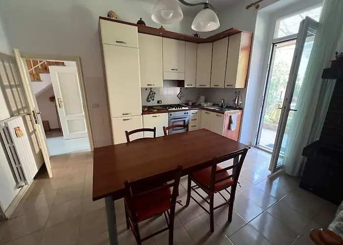 Tina Centro * بيزارو