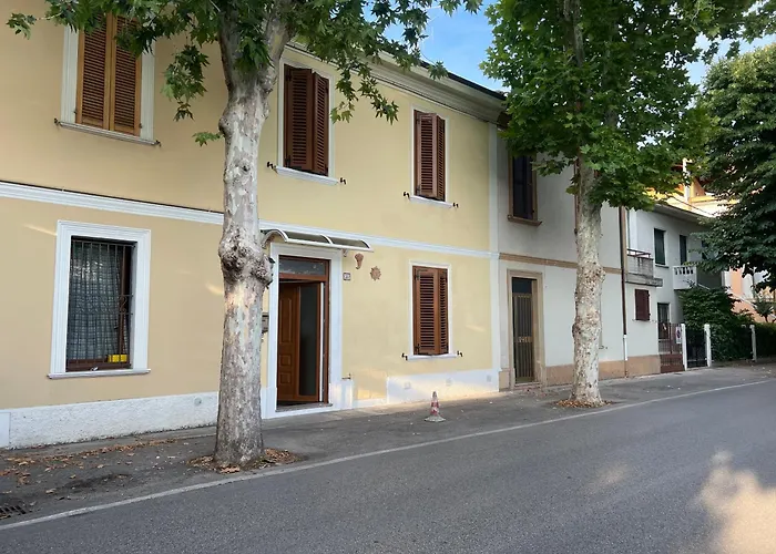 Tina Centro بيزارو